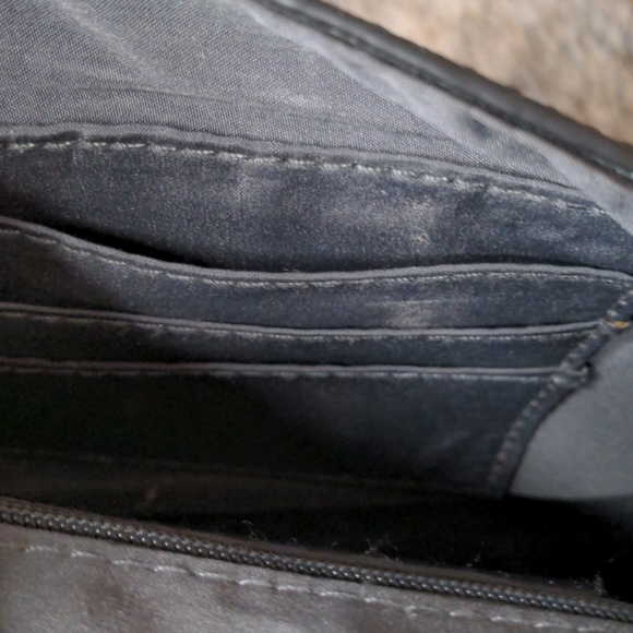 Perfect Danielle Nicole Leather Convertible Purse - Picture 12 of 14